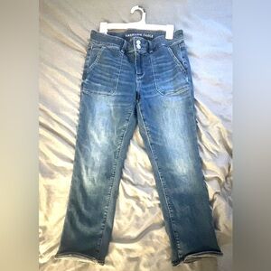 American Eagle Classic Midwash Denim Jeans Artist Cut